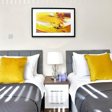 Xclusive Living Stay Near Airport & Nec, The Whitecroft Sheldon  Zewnętrze zdjęcie